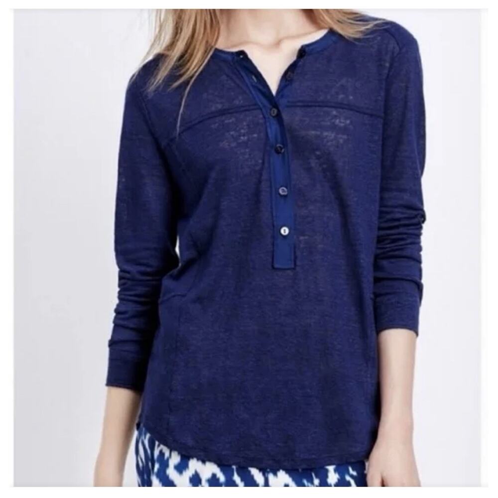 Vince Women Blue 100% Linen Henley Top Sz M Light Weight Beach Preppy Coastal